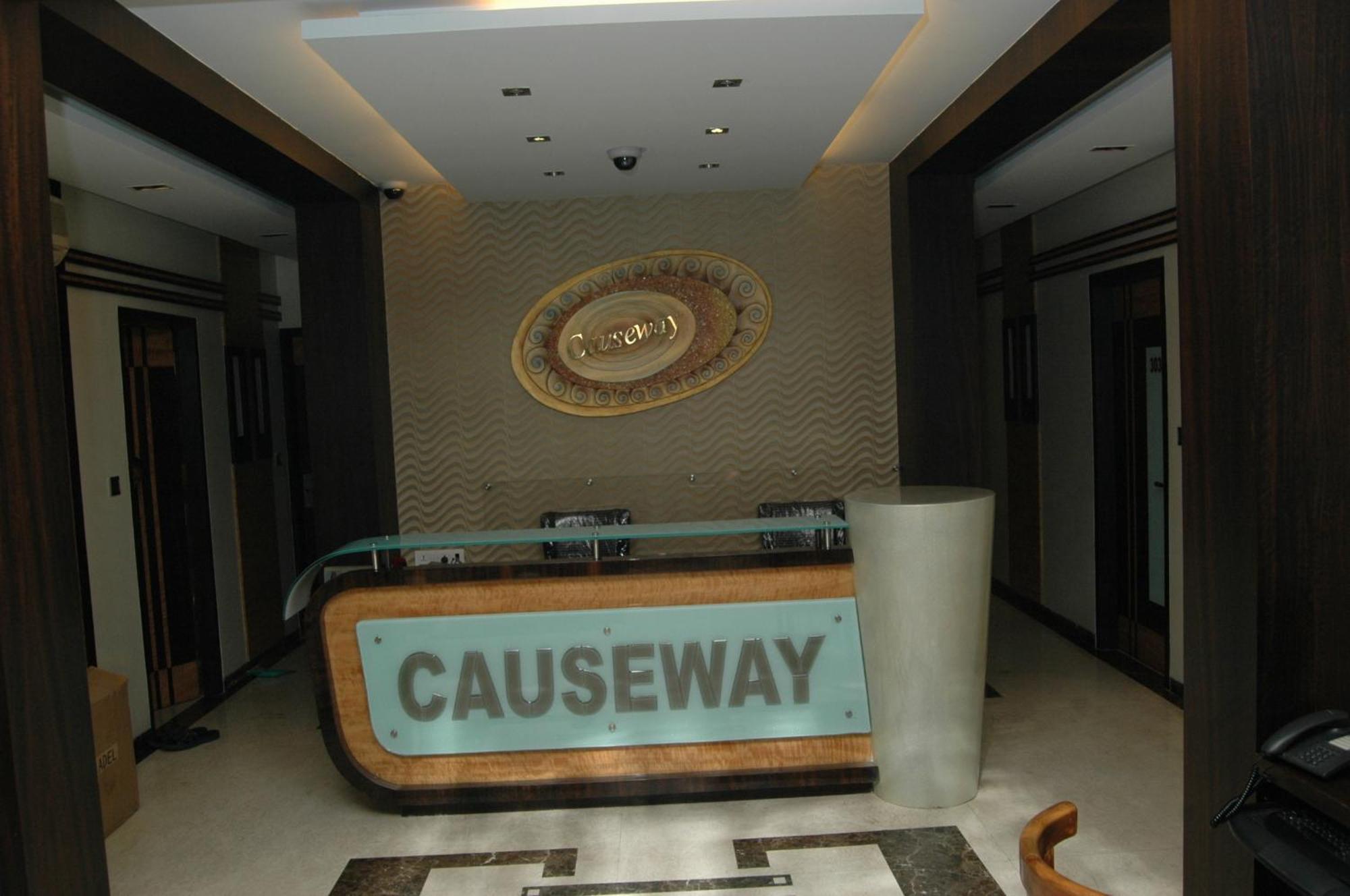 Hotel Causeway, Colaba Bombaim Exterior foto